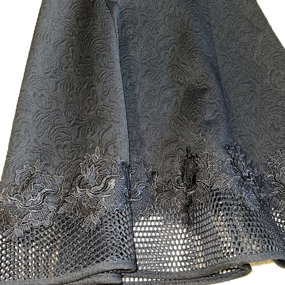 Express Dress - Picture 4 of 7